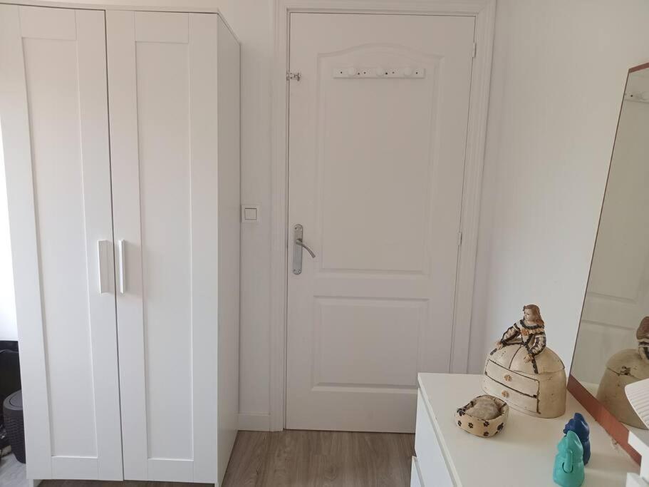 Preciosa Casa Bi-Familiar Al Lado De Donosti. Lejlighed Irun Eksteriør billede