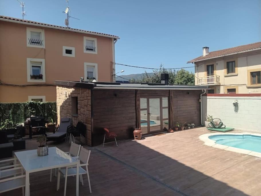 Preciosa Casa Bi-Familiar Al Lado De Donosti. Lejlighed Irun Eksteriør billede