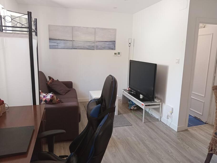 Preciosa Casa Bi-Familiar Al Lado De Donosti. Lejlighed Irun Eksteriør billede
