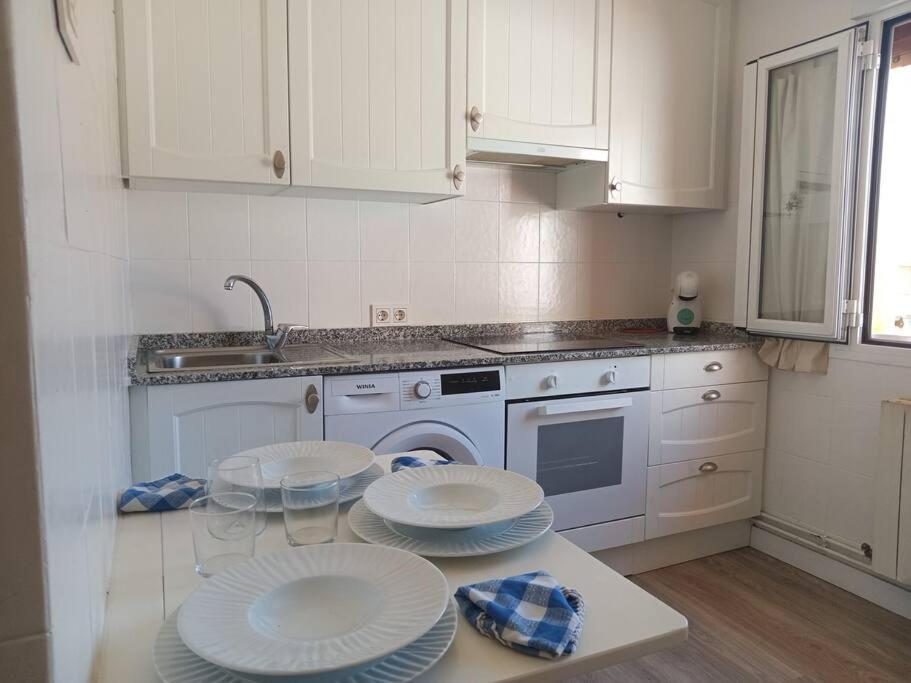 Preciosa Casa Bi-Familiar Al Lado De Donosti. Lejlighed Irun Eksteriør billede